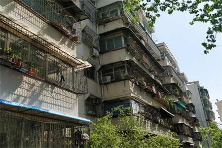 四季美林纺纱厂2室2厅1卫80㎡